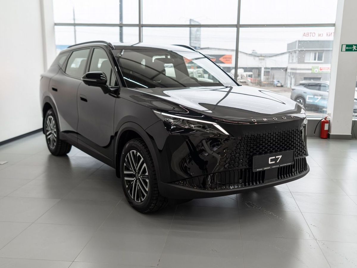 Omoda C7