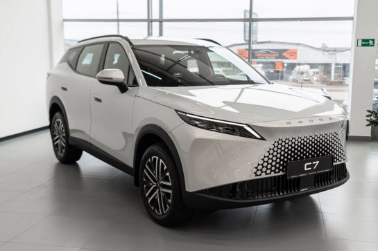 Omoda C7