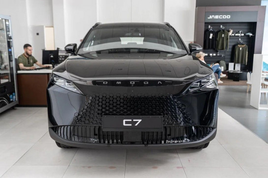 Omoda C7