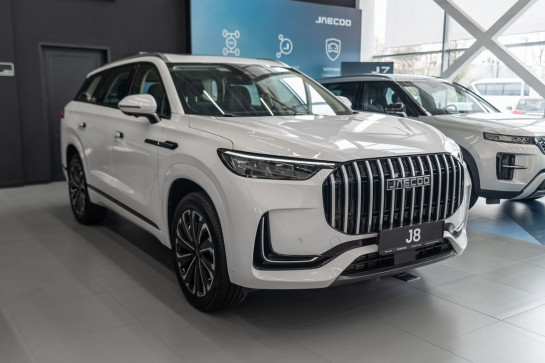 Jaecoo J8