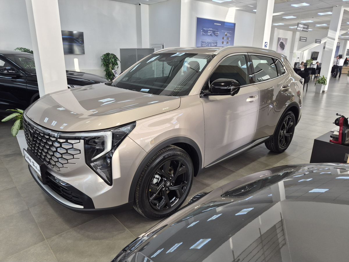 Changan UNI-S (CS55 Plus)