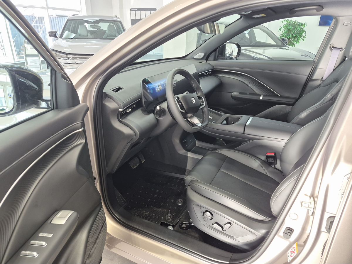 Changan UNI-S (CS55 Plus)