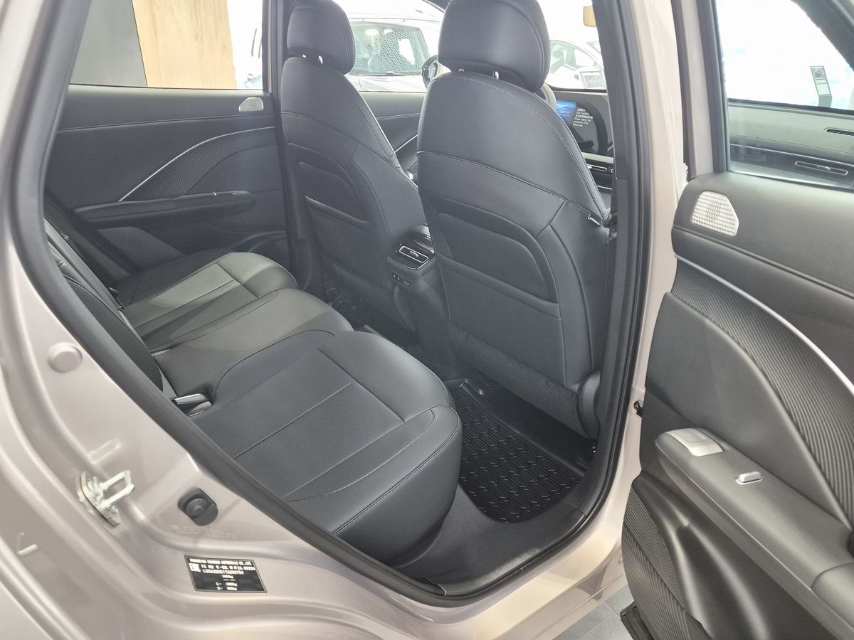 Changan UNI-S (CS55 Plus)