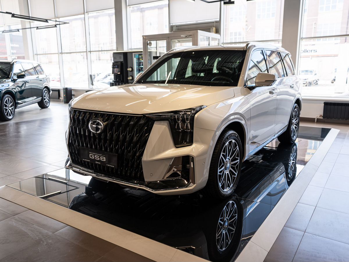 GAC GS8